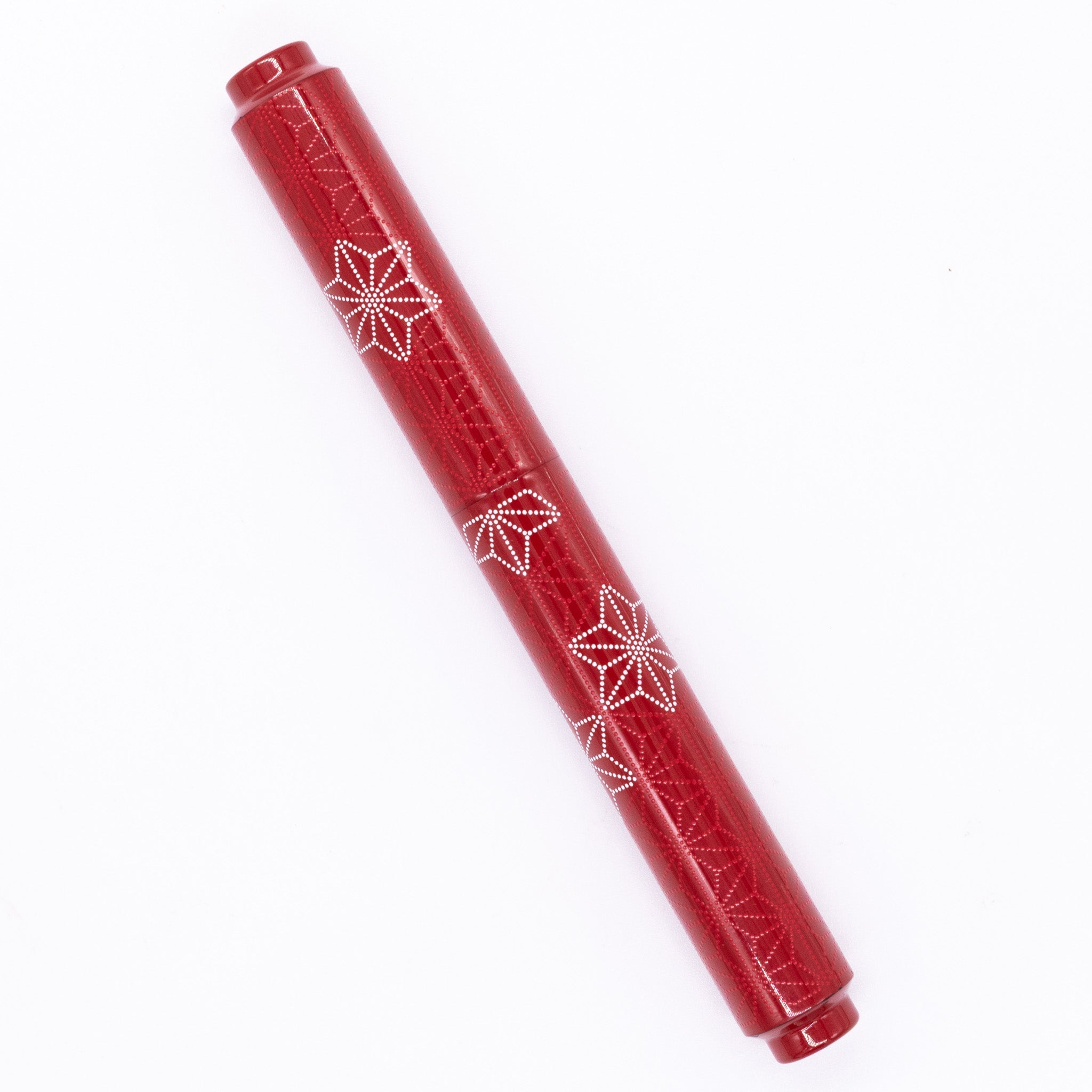 AP Limited Editions Sakura Lacquer Art Fountain Pen - Snowflakes Red