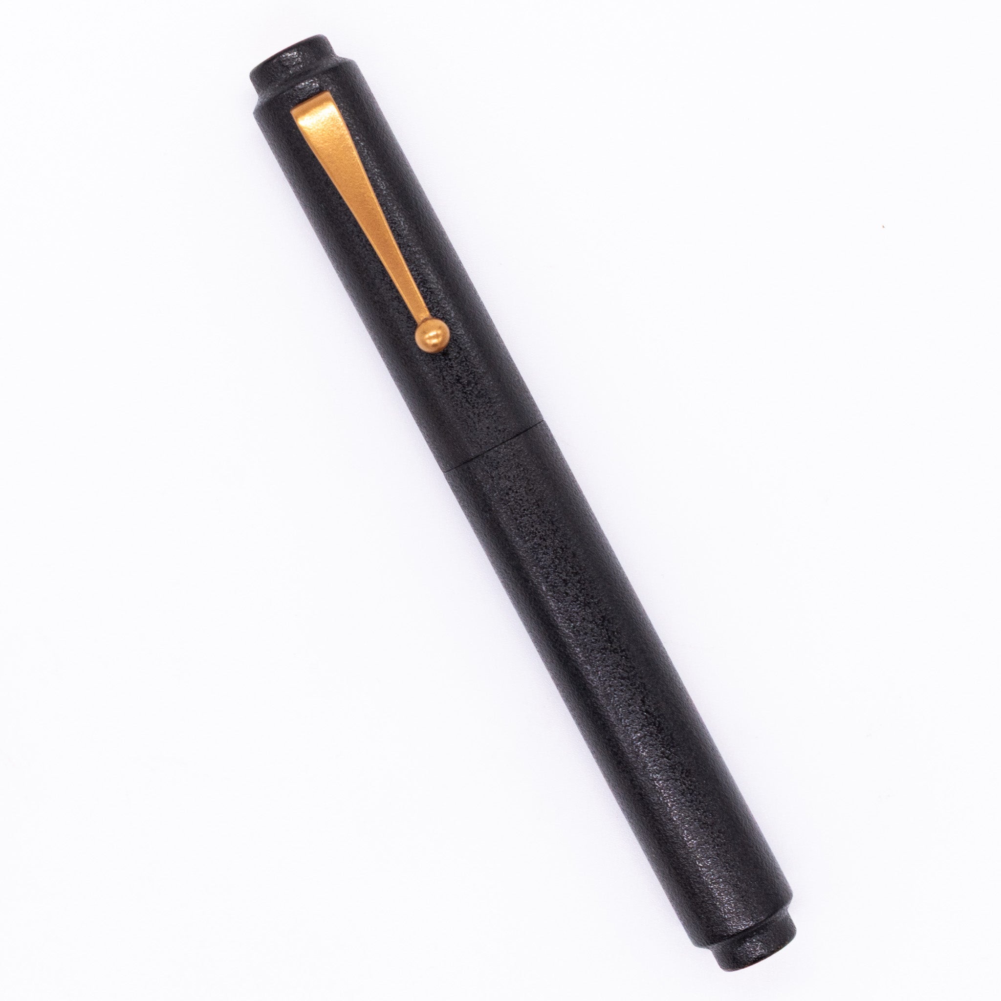 AP Limited Editions Urushi Lacquer Art Fountain Pen - Ishiji Black & Gold
