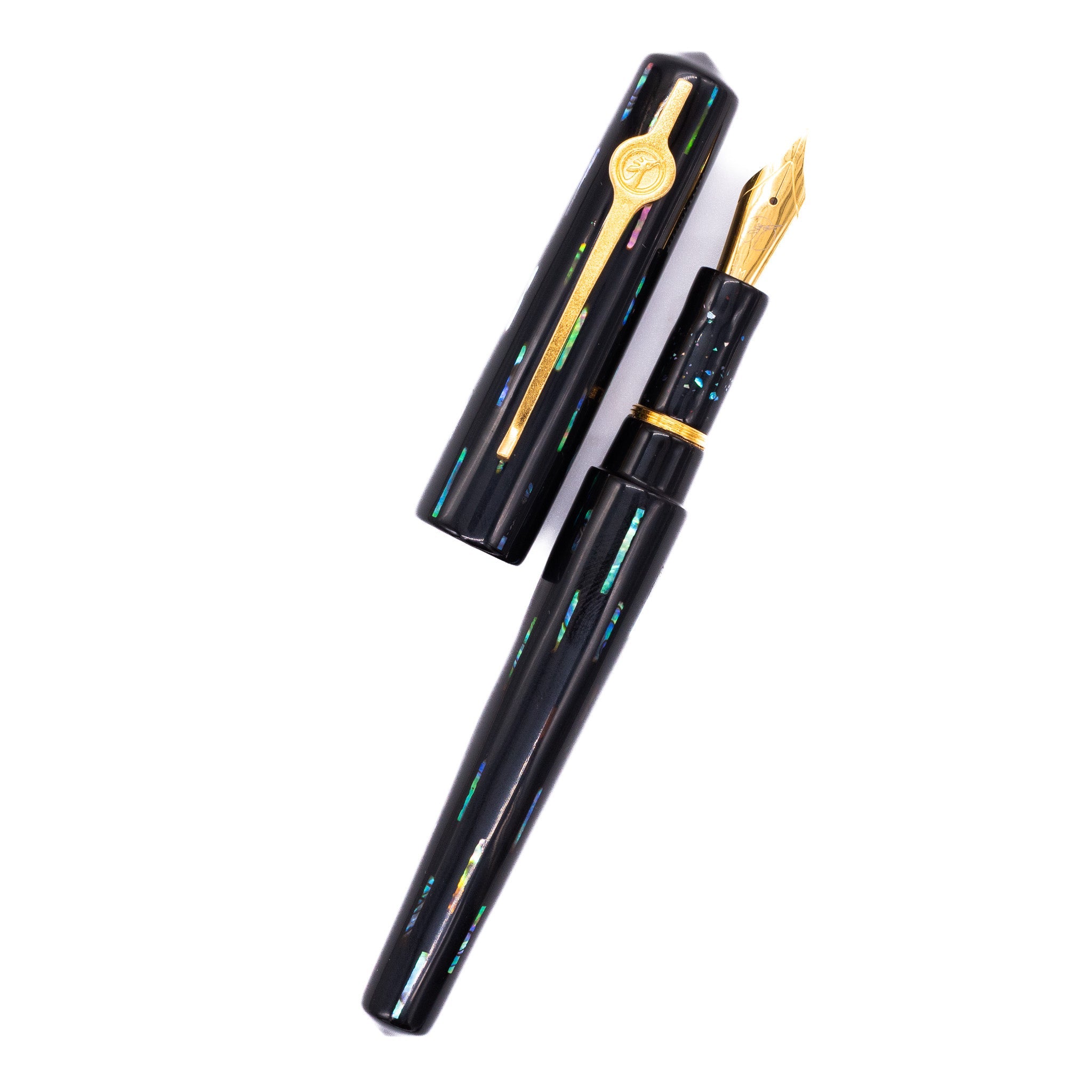 ConCoPens Traditional Vietnamese Lacquer Fountain Pen - Bolide 2
