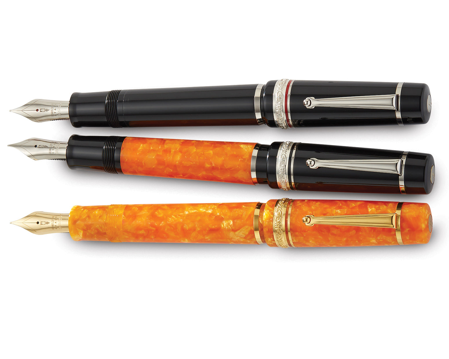 Delta DV Original Oversize Black 14k Cartridge/Converter Fountain Pen