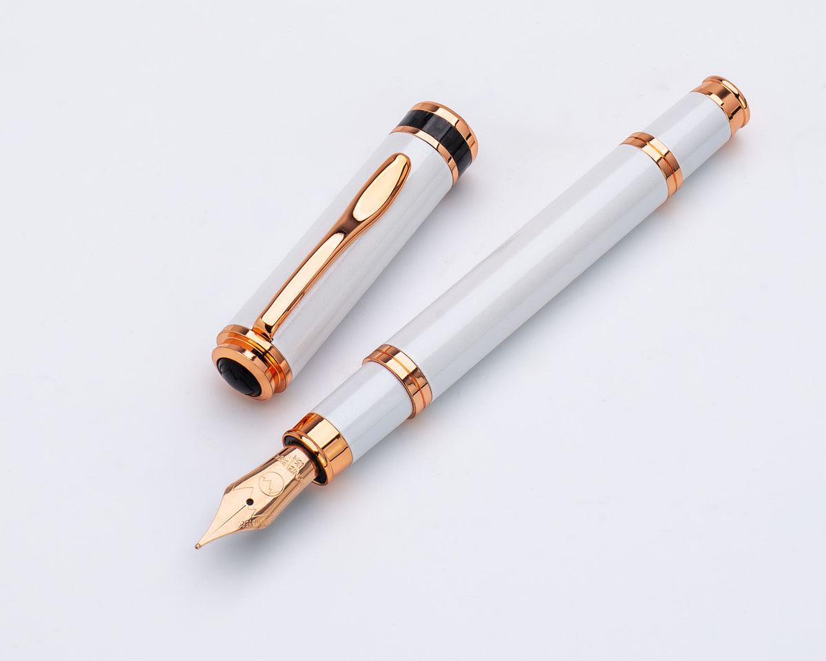 Monteverde Innova Color of The Year 2026 Cloud Dancer with Rose Gold Trim Fountain Pen Set (Limited Edition)
