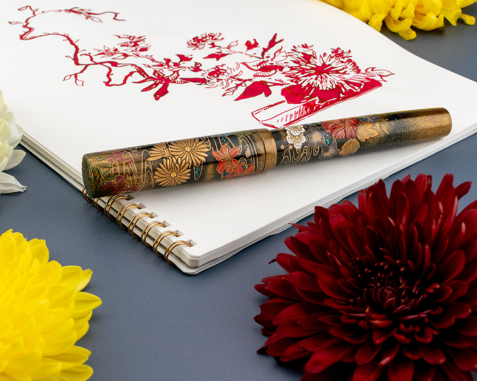 Namiki Emperor Blooming Flowers in Profusion Fountain Pen - Medium 18K Nib - Limited Edition