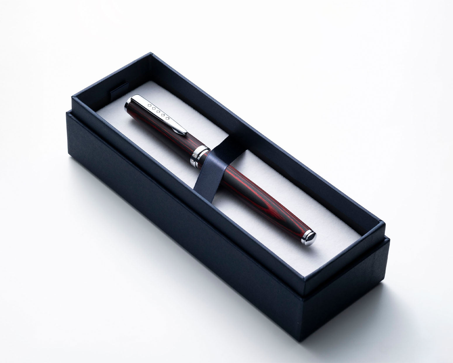 Tom Hessin Edinburgh Collection Forth Bridge Red Rollerball Pen with Chrome Trim
